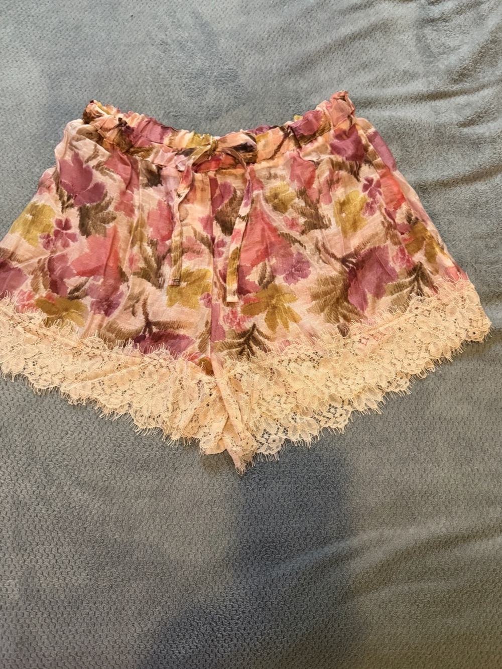 Floral Bohemian Ladies' Mid Waist Shorts In Polyester With Lace Detail Sz L - Picture 7 of 12